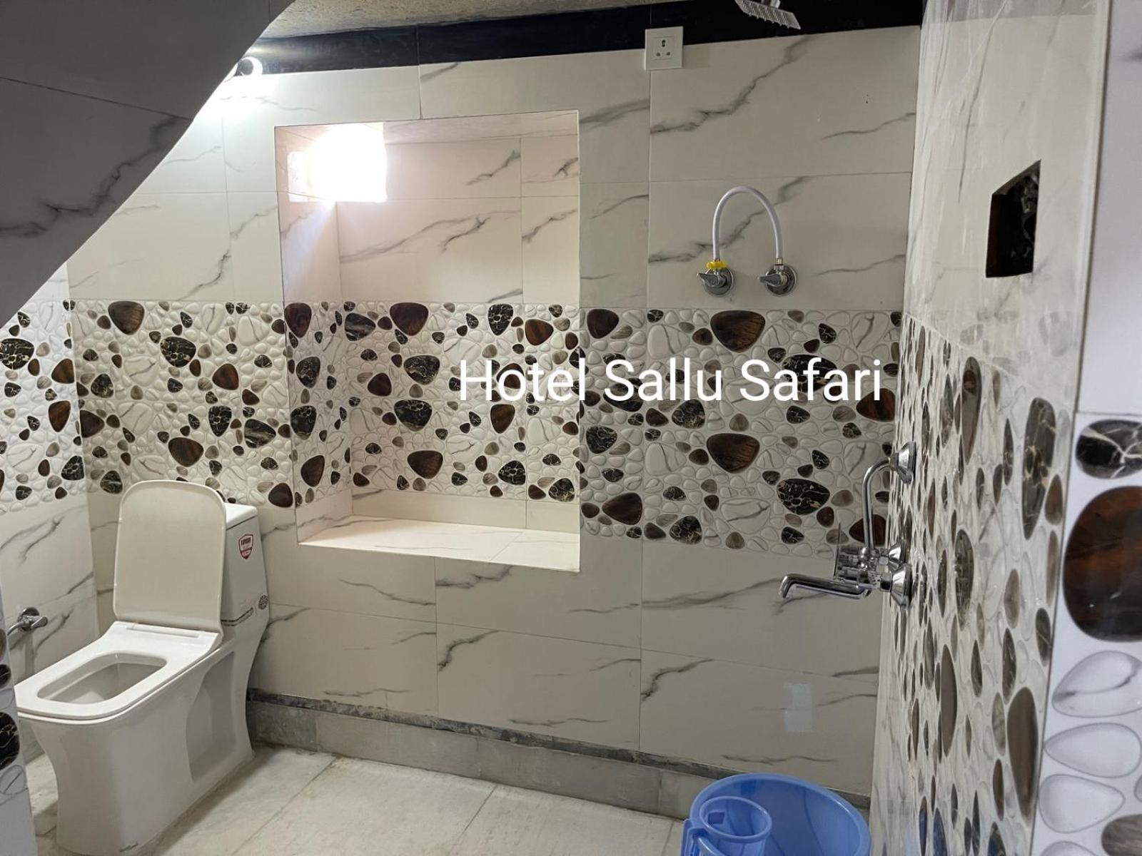 Hotel Sallu Safari Jaisalmer Eksteriør bilde